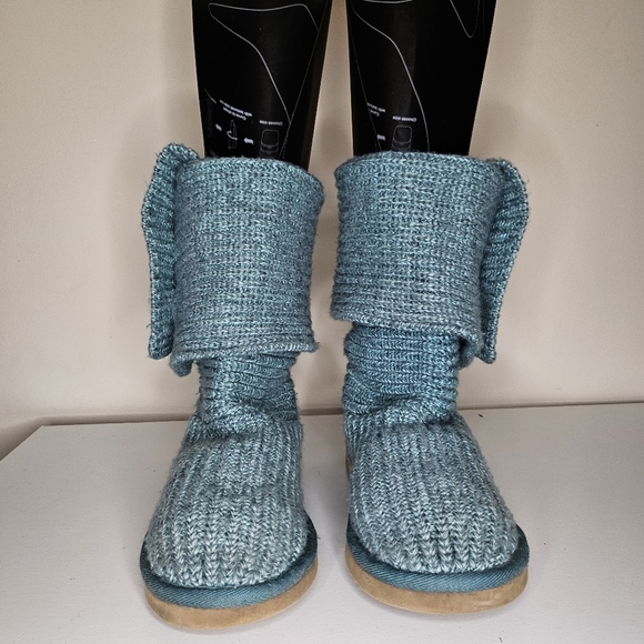 Ugg Women's Shoes Classic Cardy Knit Ugg Boots - Picture 13 of 16